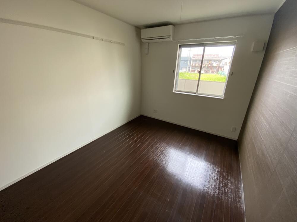 カームヴィラの物件内観写真