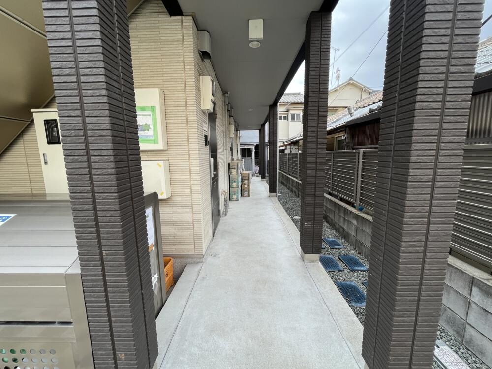 ドエルファーストの物件外観写真