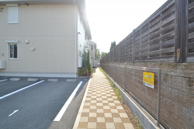 カサヴェール B棟の物件外観写真