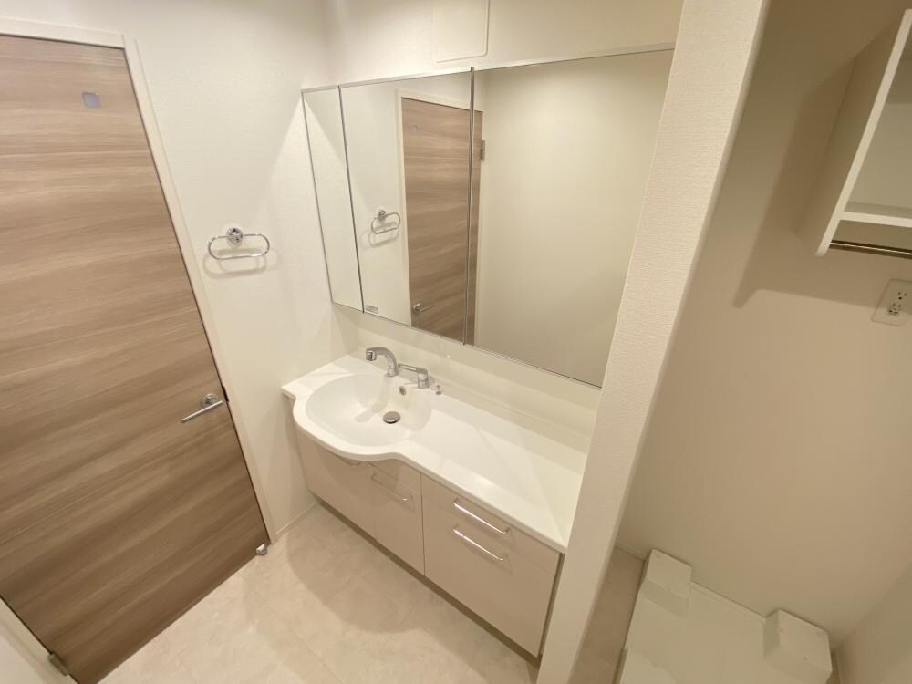 アングレームの物件内観写真