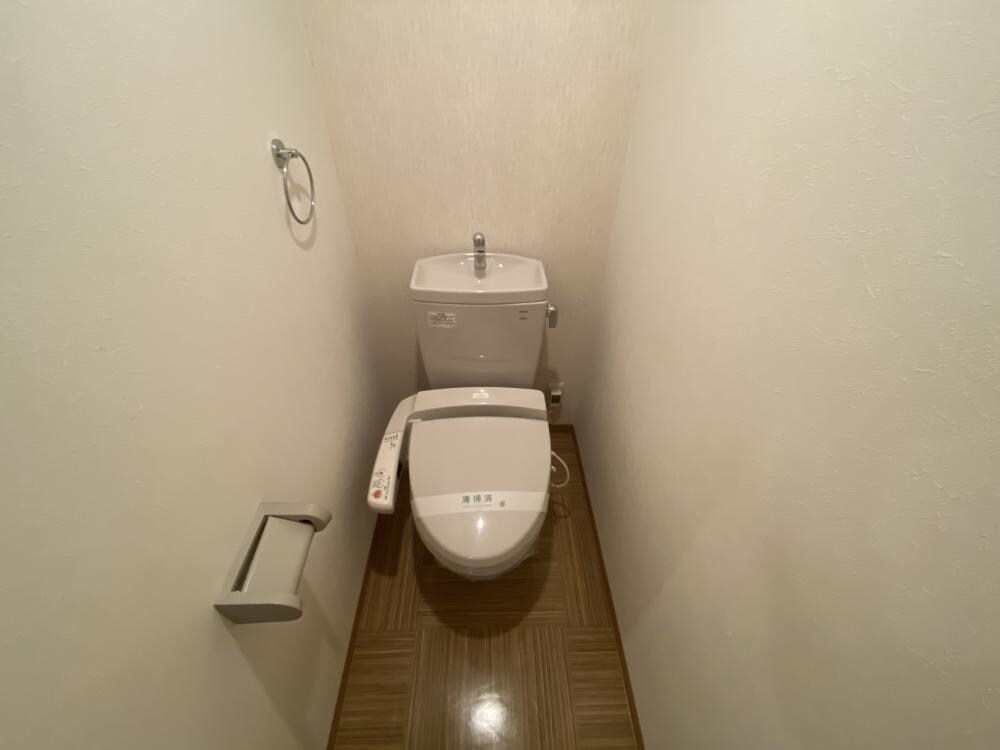 グランプラスシャトーの物件内観写真