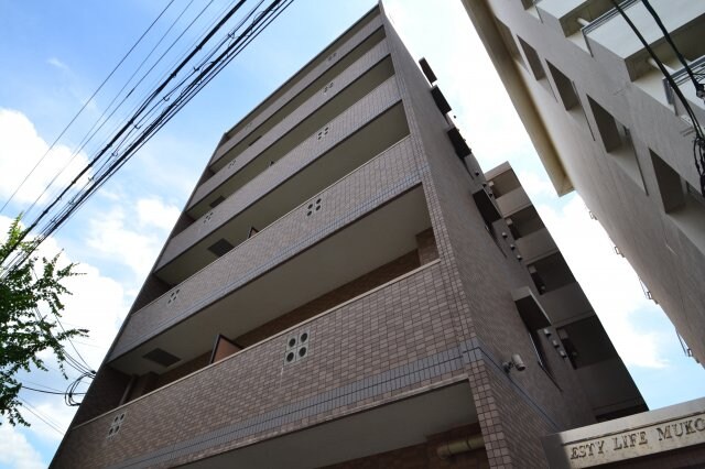 エスティライフ武庫之荘の物件外観写真