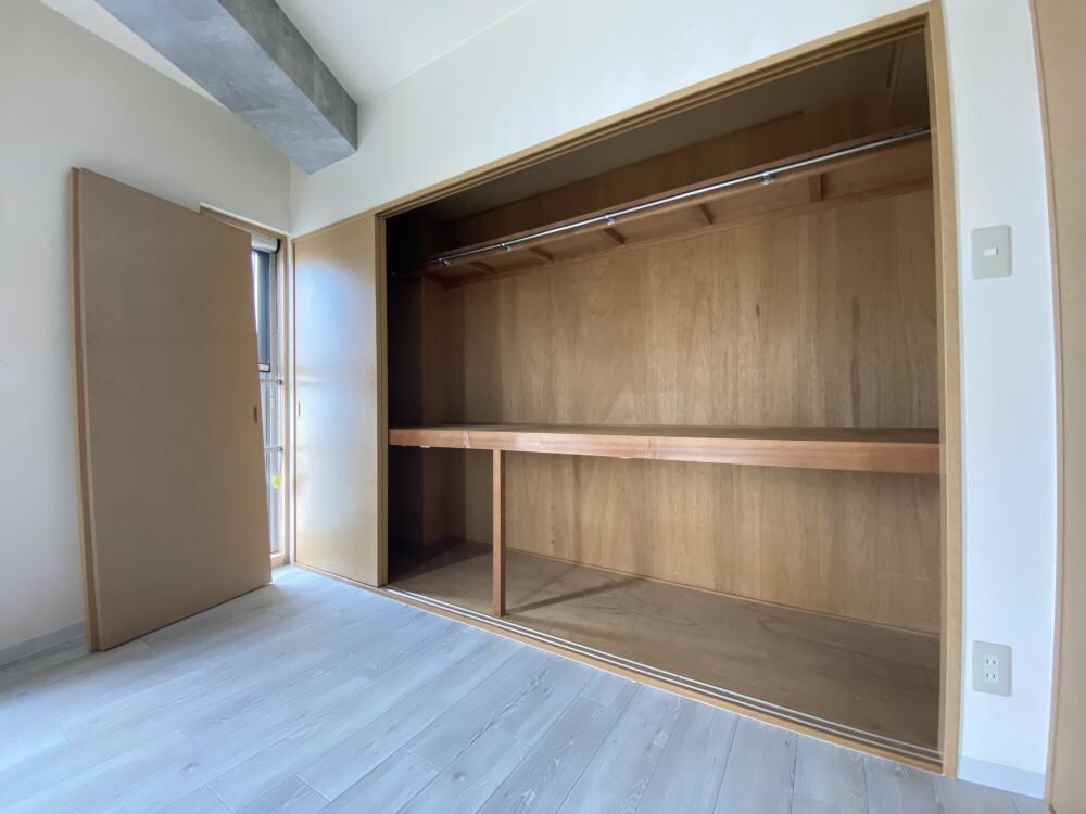 Y’sコート蘭びっくの物件内観写真