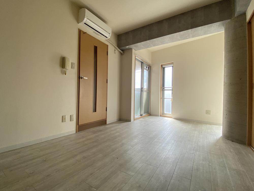 Y’sコート蘭びっくの物件内観写真