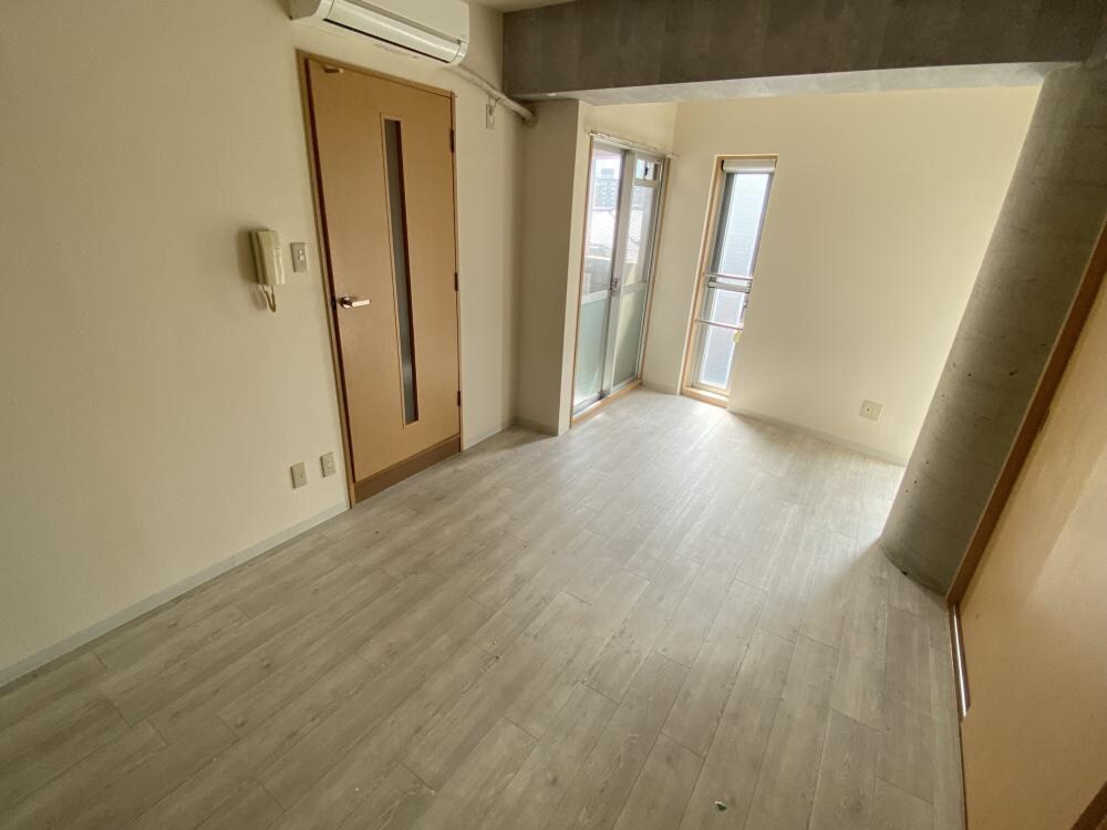 Y’sコート蘭びっくの物件内観写真