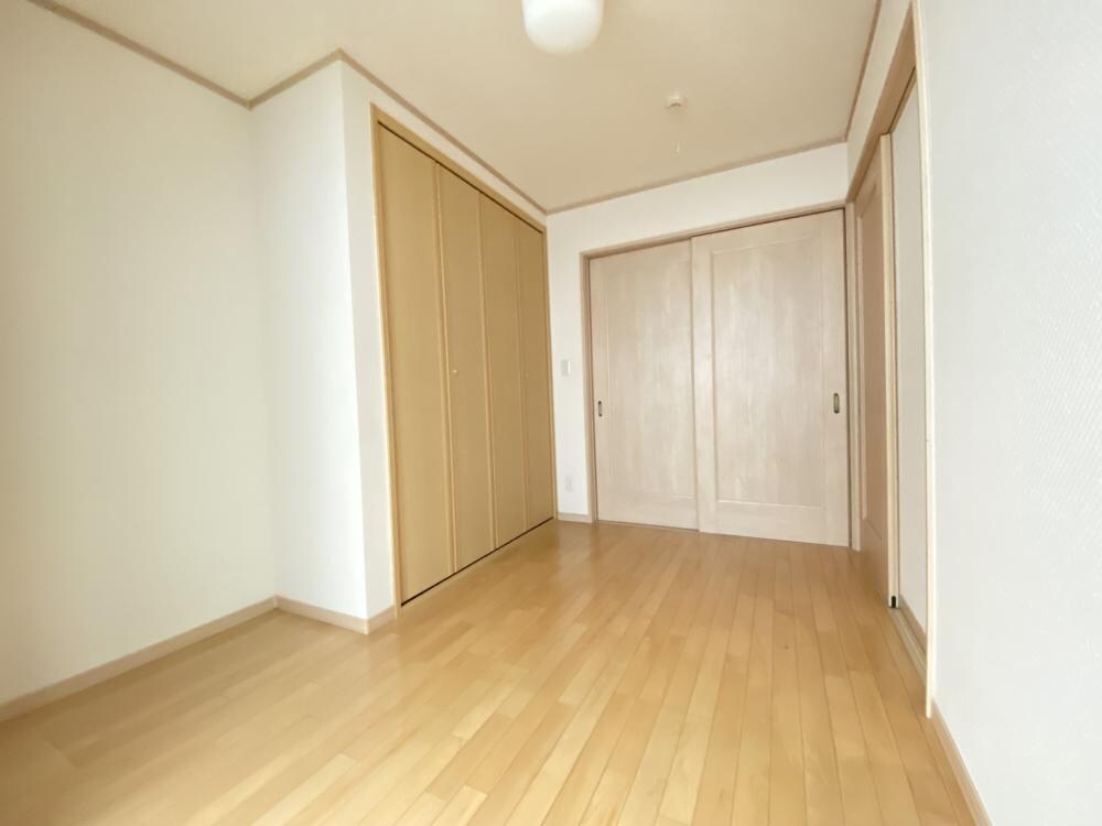 ヴァレンティア西宮北口の物件内観写真