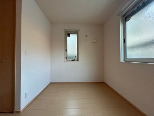 グランメールタカミの物件内観写真