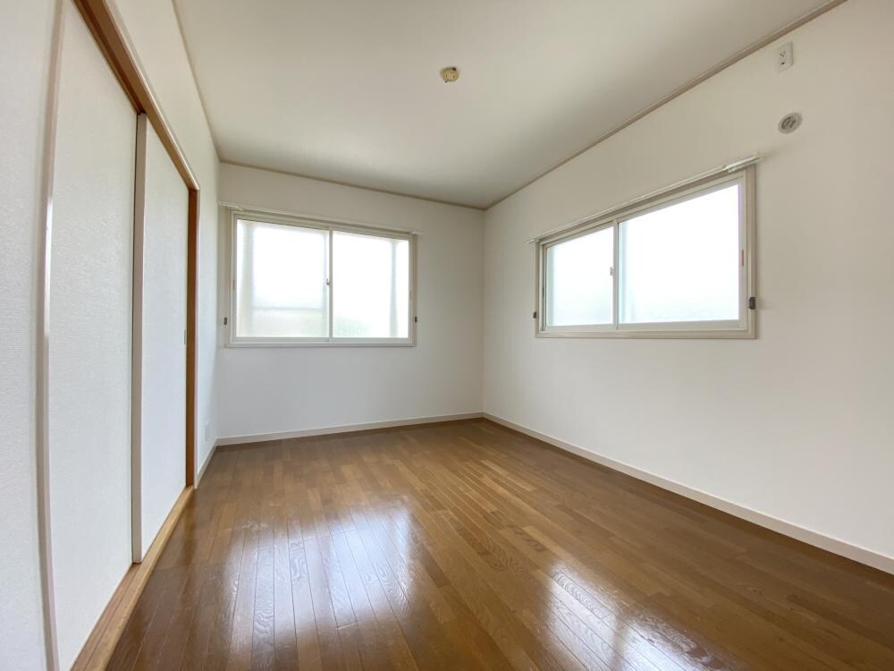 サイラント甲風園の物件内観写真