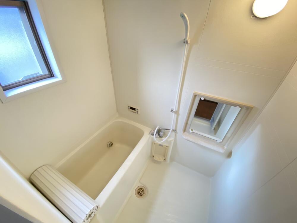 サンサンハイツの物件内観写真