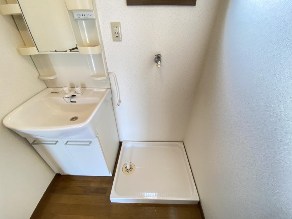 サンサンハイツの物件内観写真