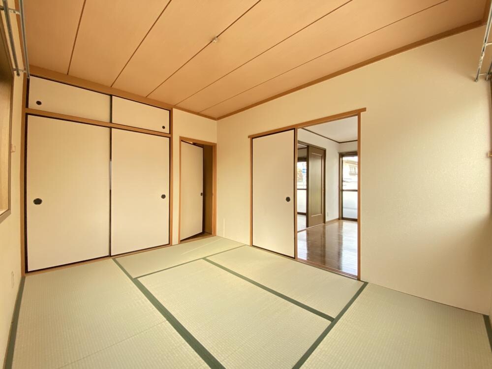 サンサンハイツの物件内観写真