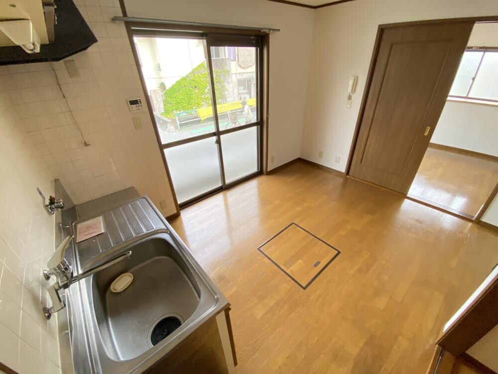 サンサンハイツの物件内観写真