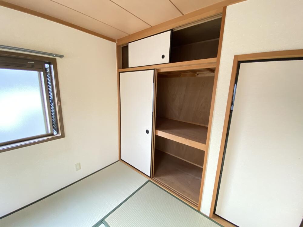 サンサンハイツの物件内観写真