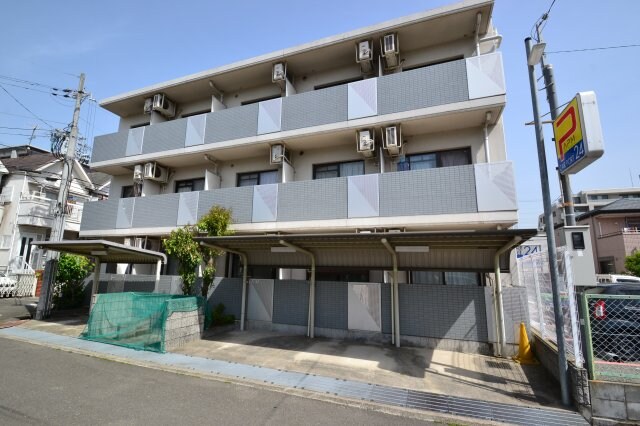 エスペランサ・カーサの物件外観写真