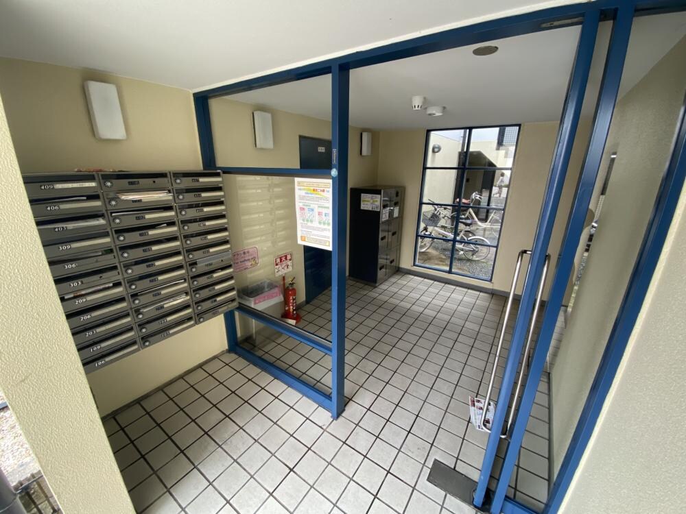 ダイドーメゾン西宮北口2の物件外観写真