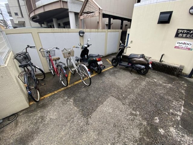 ダイドーメゾン西宮北口2の物件外観写真