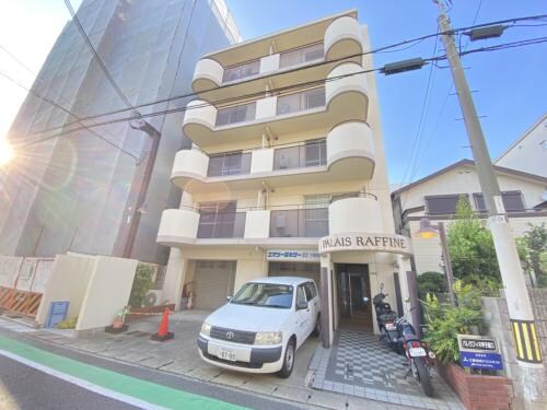 パレラフィネ甲子園口の物件外観写真