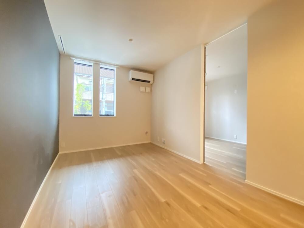 ホワイトガーデン西宮中島町の物件内観写真