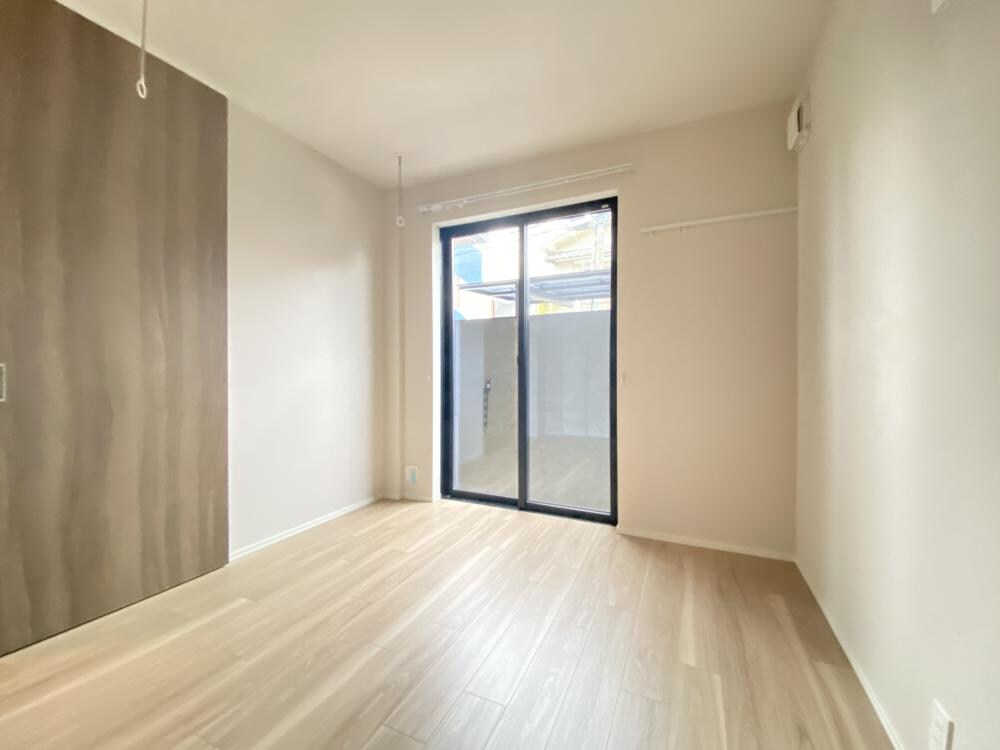 ホワイトガーデン西宮中島町の物件内観写真