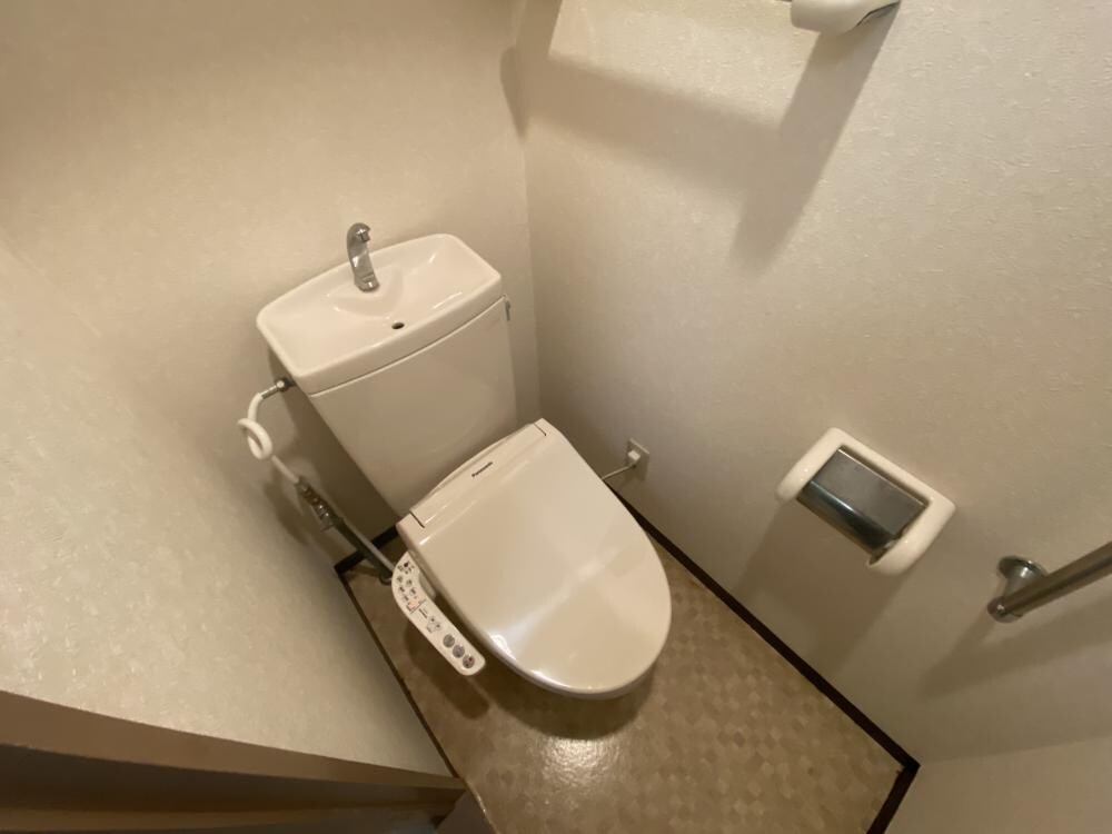 エコロCITY七松の物件内観写真