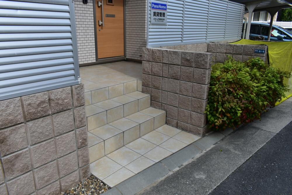 クローバーリーフの物件外観写真