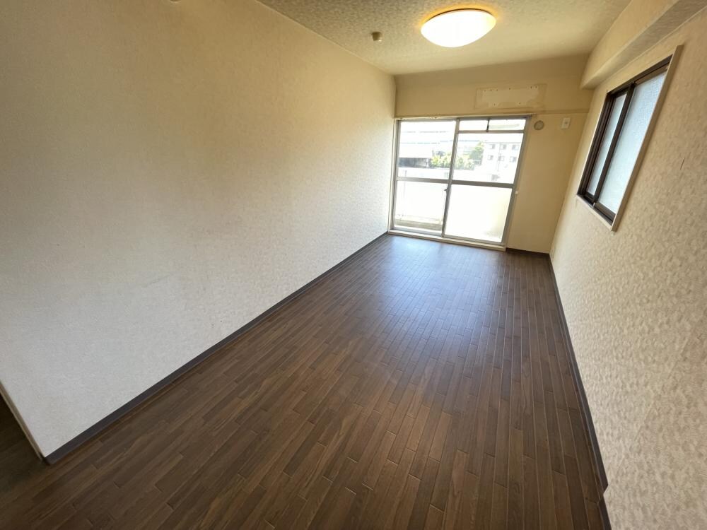 クリアレジデンス塚口の物件内観写真