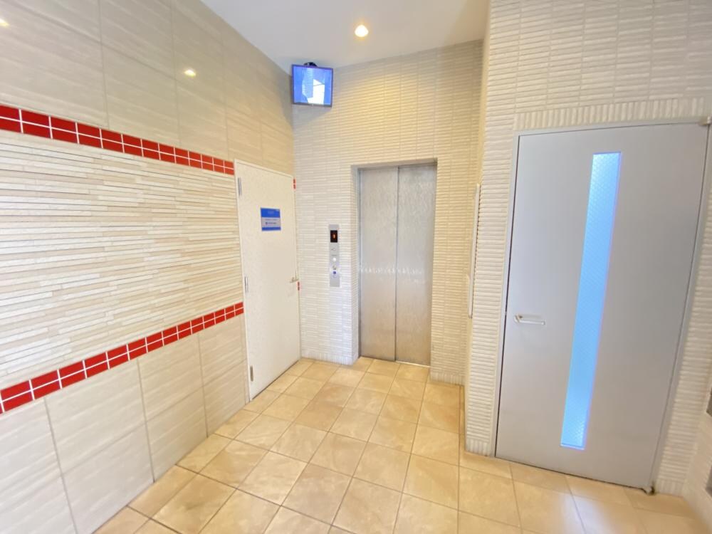 Laville1930の物件外観写真