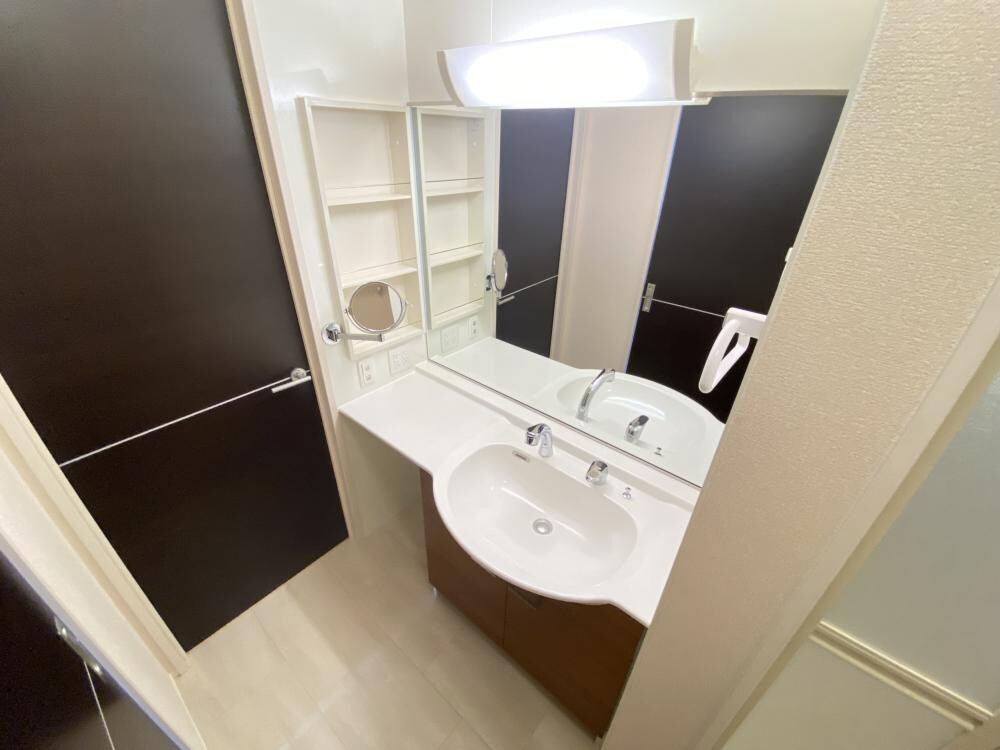 フローリッシュの物件内観写真