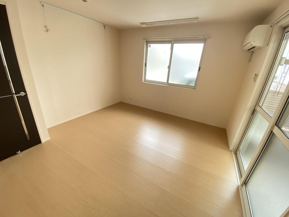 フローリッシュの物件内観写真