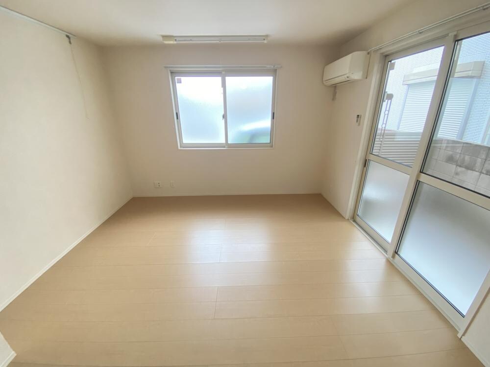 フローリッシュの物件内観写真