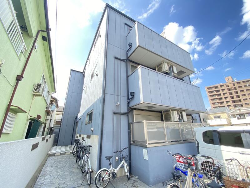 クリアエスト尼崎の物件外観写真