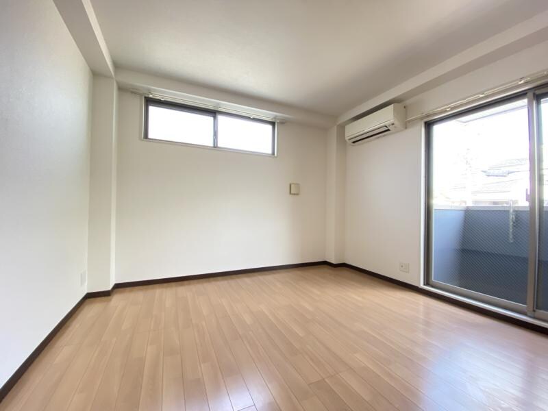 クリアエスト尼崎の物件内観写真