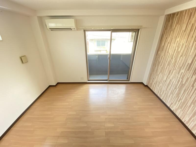 クリアエスト尼崎の物件内観写真