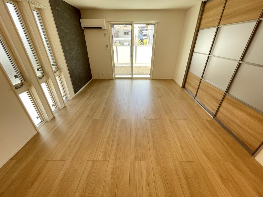 ルネ・ムーンの物件内観写真