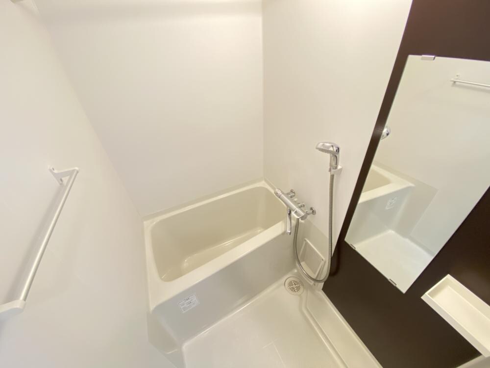 レジュールアッシュアーバンゲートの物件内観写真