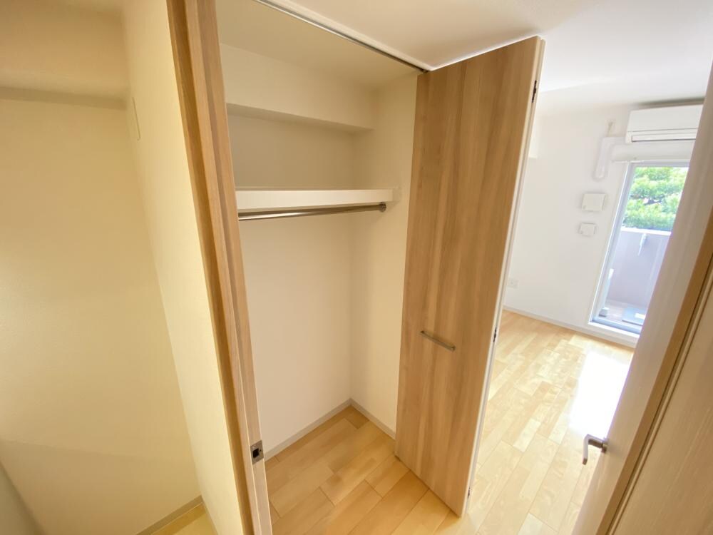 レジュールアッシュアーバンゲートの物件内観写真