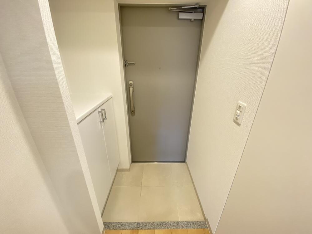 レジュールアッシュアーバンゲートの物件内観写真