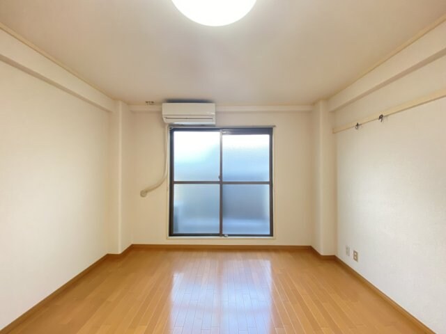 メゾンプチ甲子園2の物件内観写真