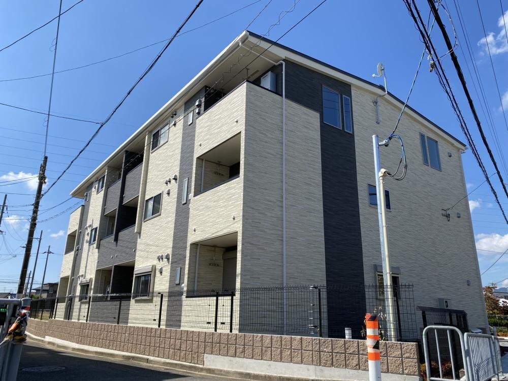 フィオーレの物件外観写真