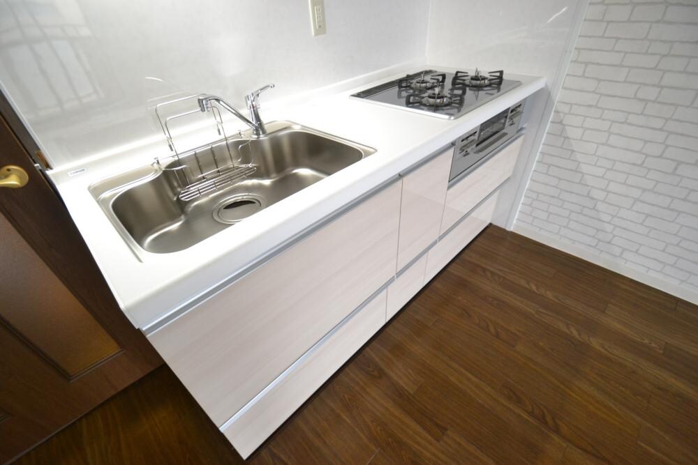 プラマー2番館の物件内観写真