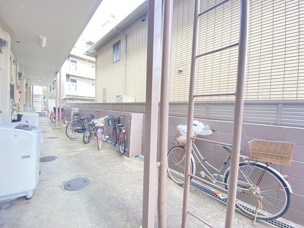 遠藤マンションの物件外観写真