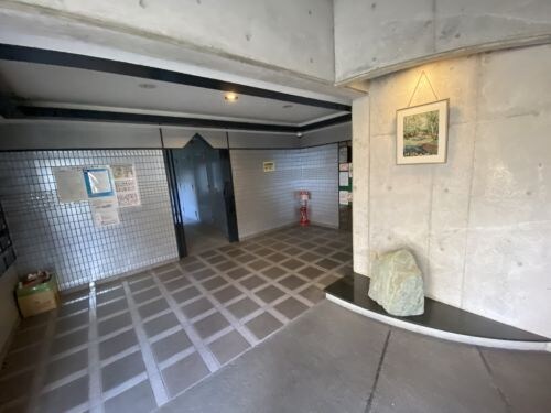 メゾン・ドゥ・フレールの物件外観写真