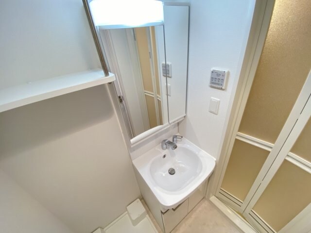 エスプレイスアーバンレジデンスの物件内観写真