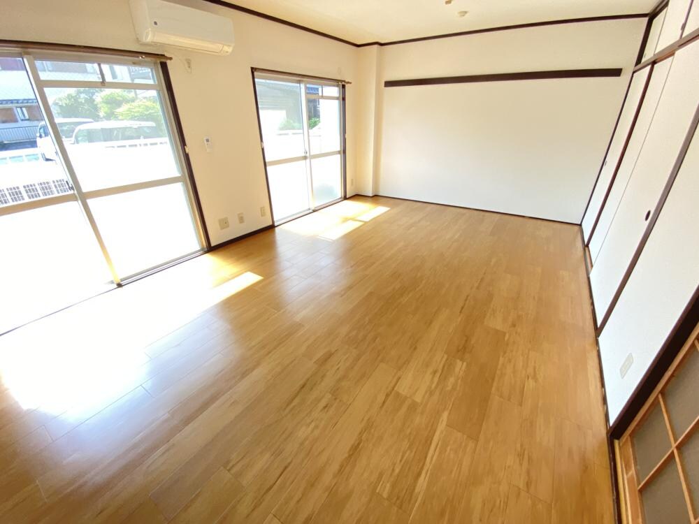 ヒューゲルハウスの物件内観写真