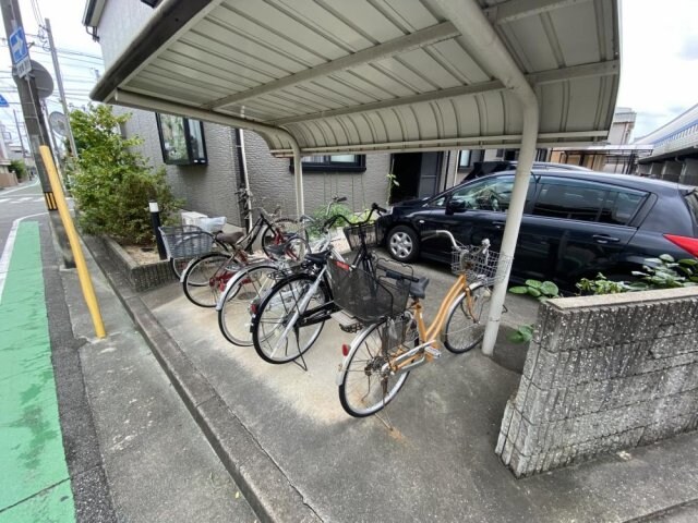 ハイカムール松井の物件外観写真