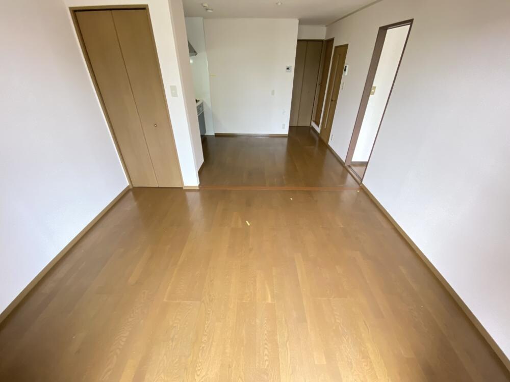 ハイカムール松井の物件内観写真