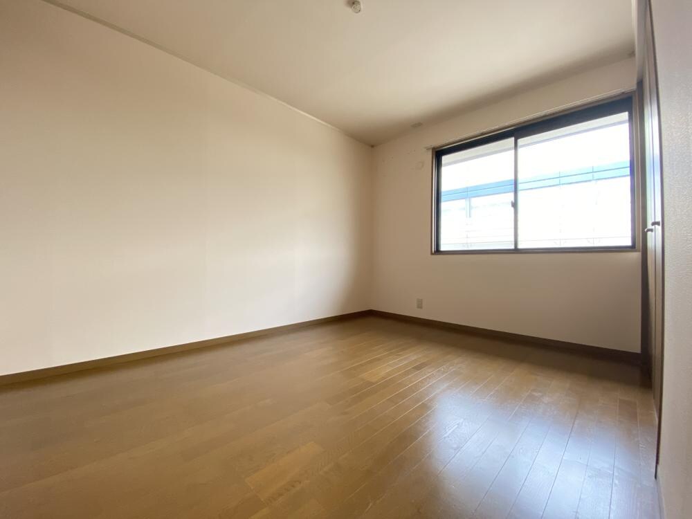 ハイカムール松井の物件内観写真