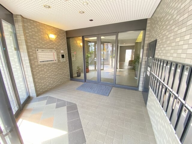 白鷹夙川マンションの物件外観写真