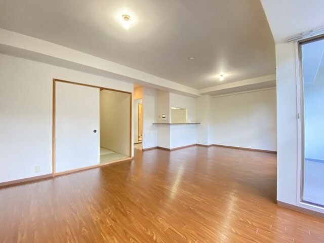 白鷹夙川マンションの物件内観写真