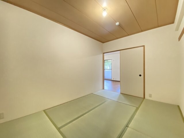 白鷹夙川マンションの物件内観写真